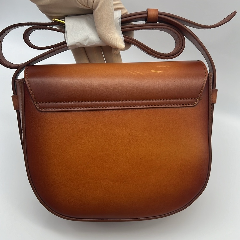 Altuzzara Medallion Saddle Shoulder Crossbody Bag Leather Embossed Brushed - Picture 3 of 16